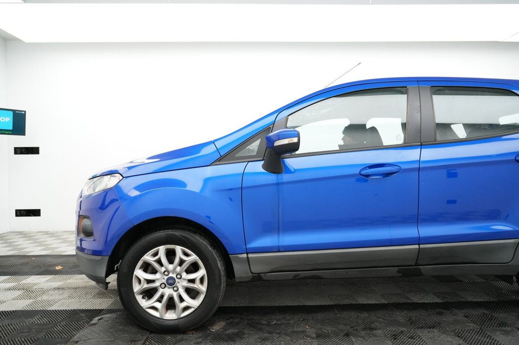 Used Ford Ecosport 2015 for sale - 76760670: Photo 4