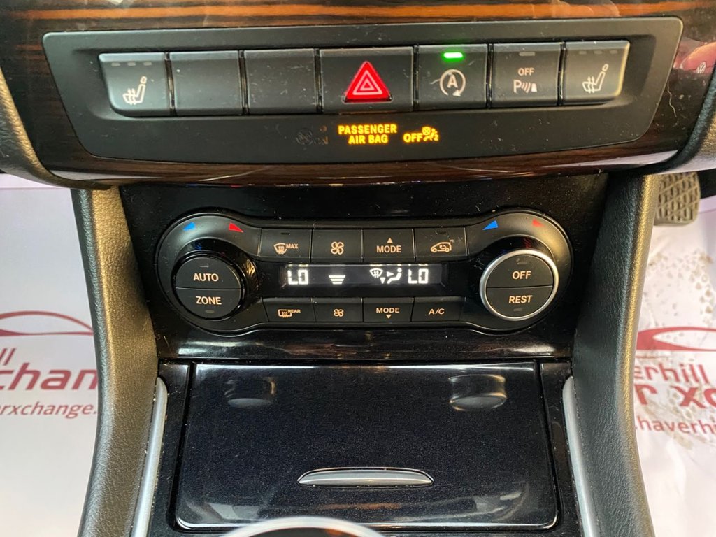 Used Infiniti Q30 2017 for sale - 76609044: Photo 28