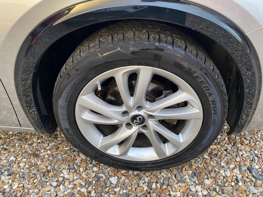 Used Infiniti Q30 2017 for sale - 76609044: Photo 38