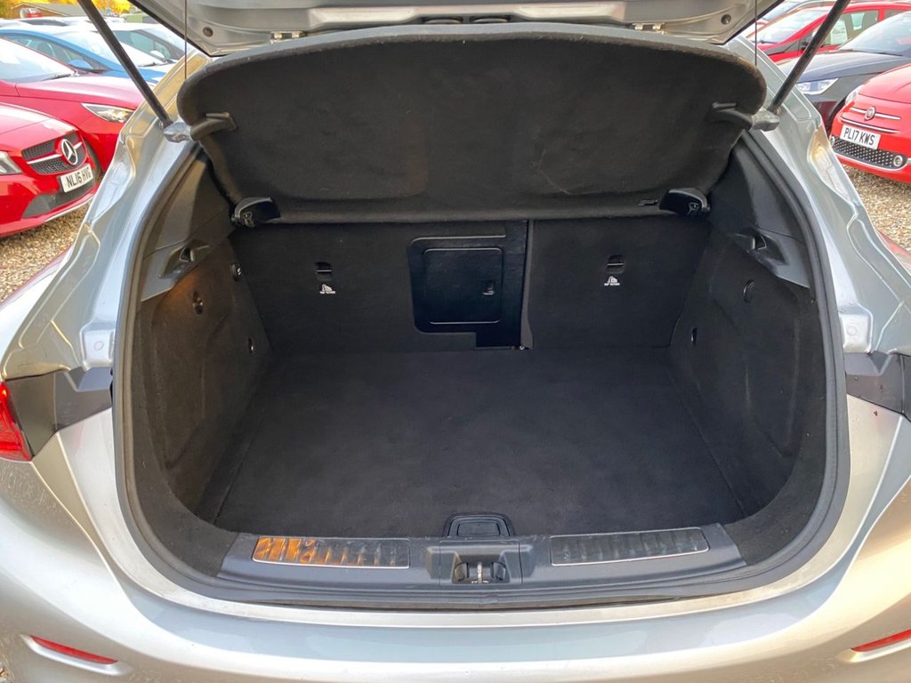 Used Infiniti Q30 2017 for sale - 76609044: Photo 6