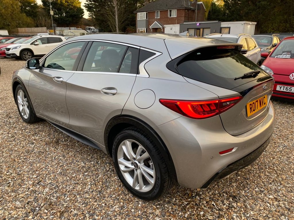 Used Infiniti Q30 2017 for sale - 76609044: Photo 7