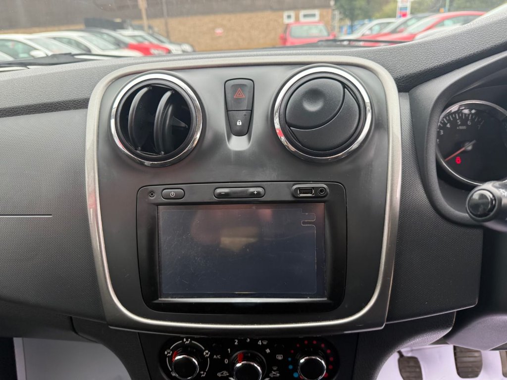 Used Dacia Sandero Stepway 2015 for sale - 76609026: Photo 16