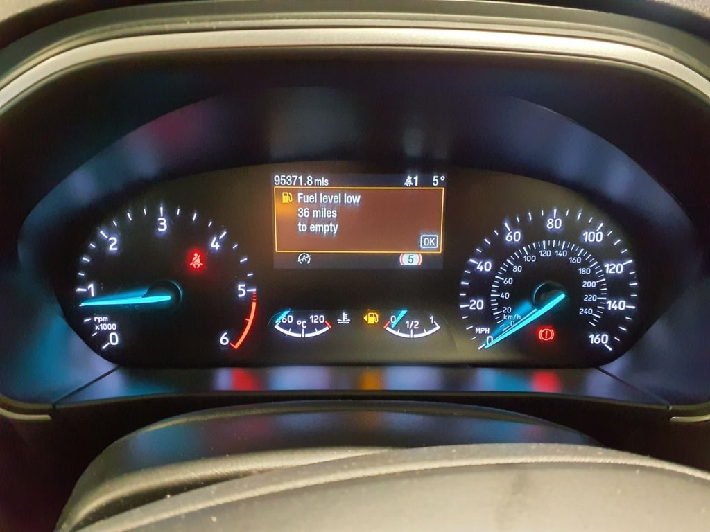 Used Ford Focus 2019 for sale - 76760694: Photo 12