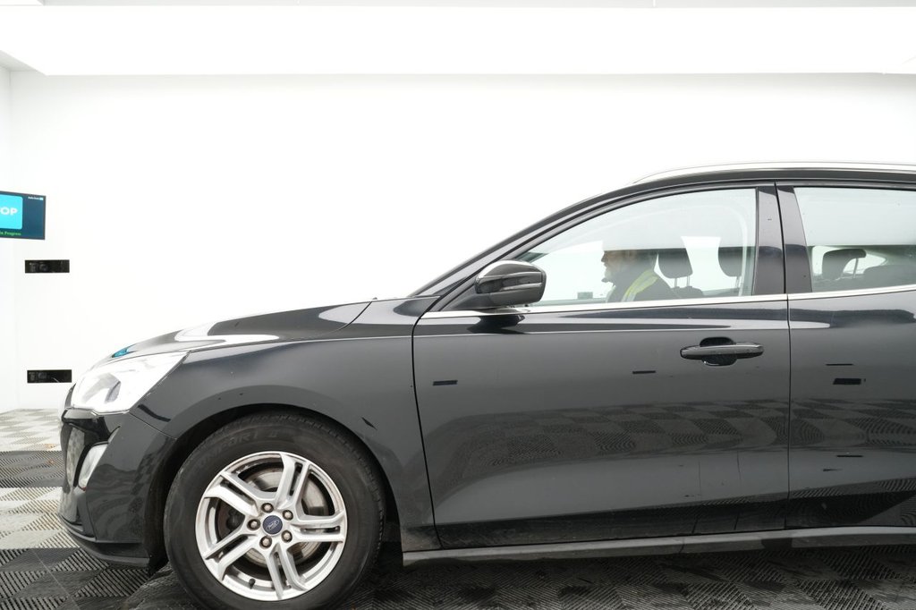 Used Ford Focus 2019 for sale - 76760694: Photo 4