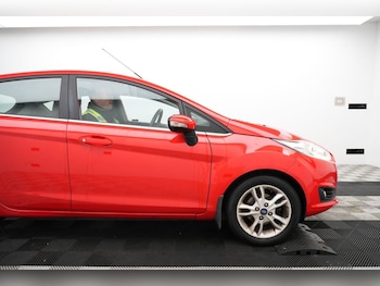 Used Ford Fiesta 2016 for sale - 77241622: Photo