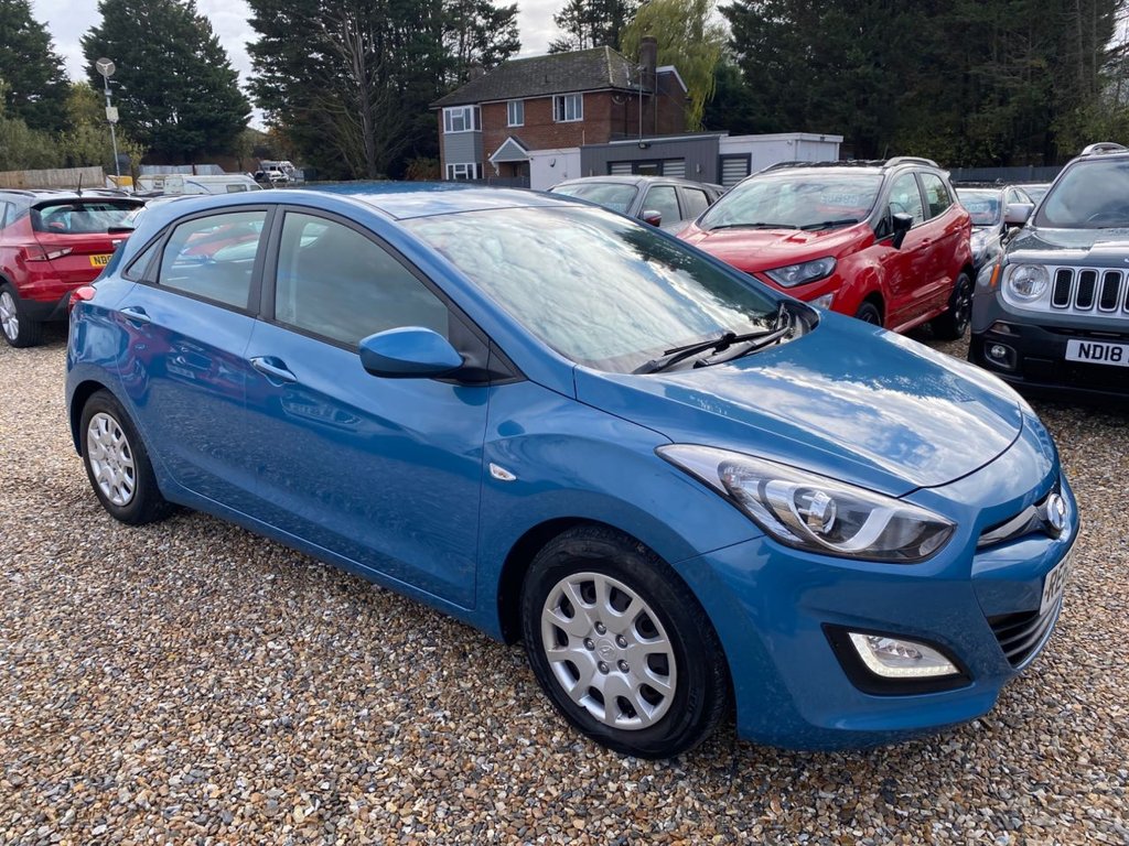 Used Hyundai i30 2013 for sale - 76609053: Photo 2