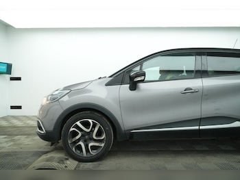 Used Renault Captur 2015 for sale - 79027049: Photo