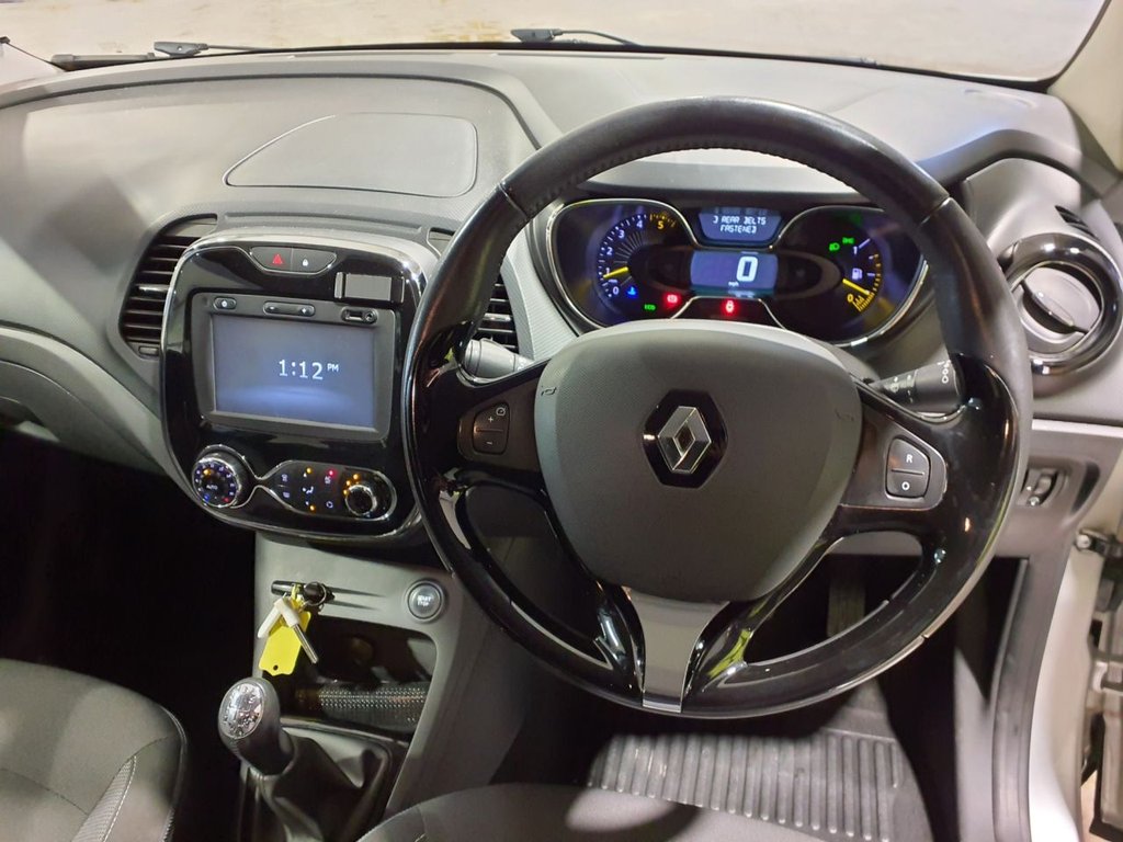 Used Renault Captur 2015 for sale - 78128856: Photo 9