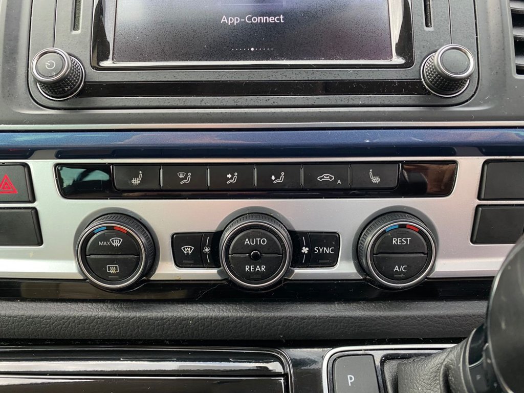 Used Volkswagen Caravelle 2017 for sale - 76609008: Photo 36