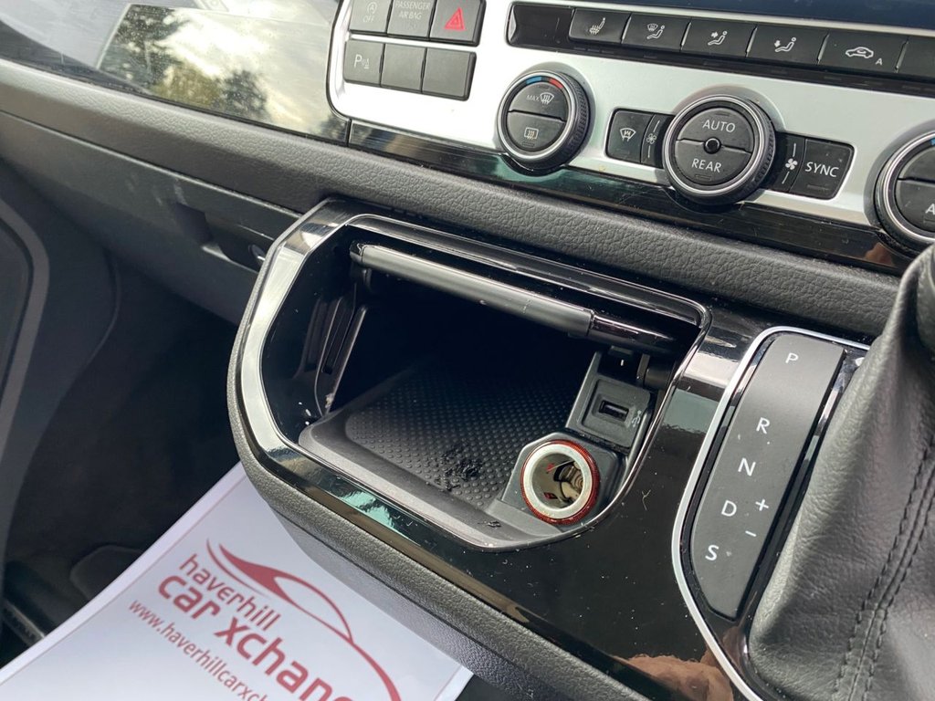 Used Volkswagen Caravelle 2017 for sale - 76609008: Photo 43