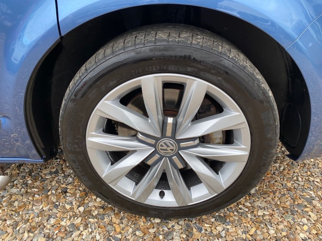 Used Volkswagen Caravelle 2017 for sale - 76609008: Photo 45