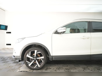 Used Nissan Qashqai 2017 for sale - 78314992: Photo