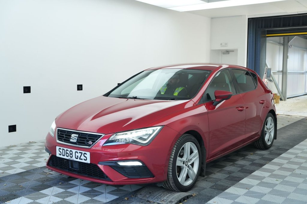 Used SEAT Leon 2018 for sale - 76672534: Photo 2