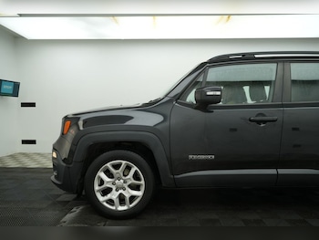 Used Jeep Renegade 2018 for sale - 78833231: Photo