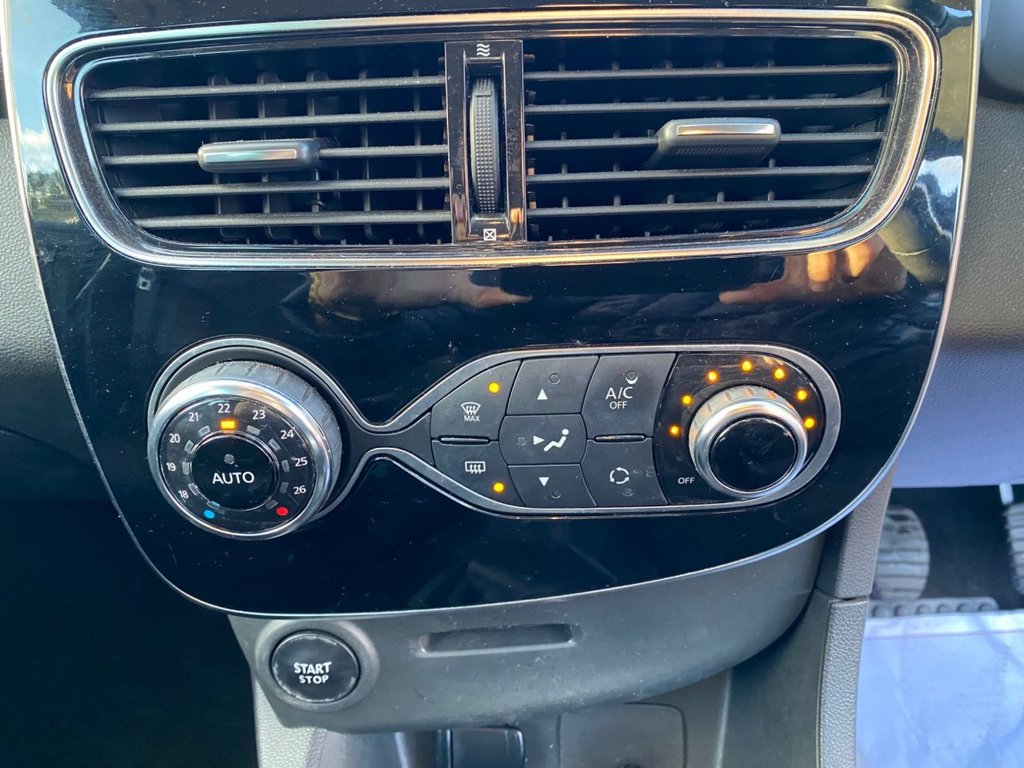 Used Renault Clio 2018 for sale - 76604528: Photo 26