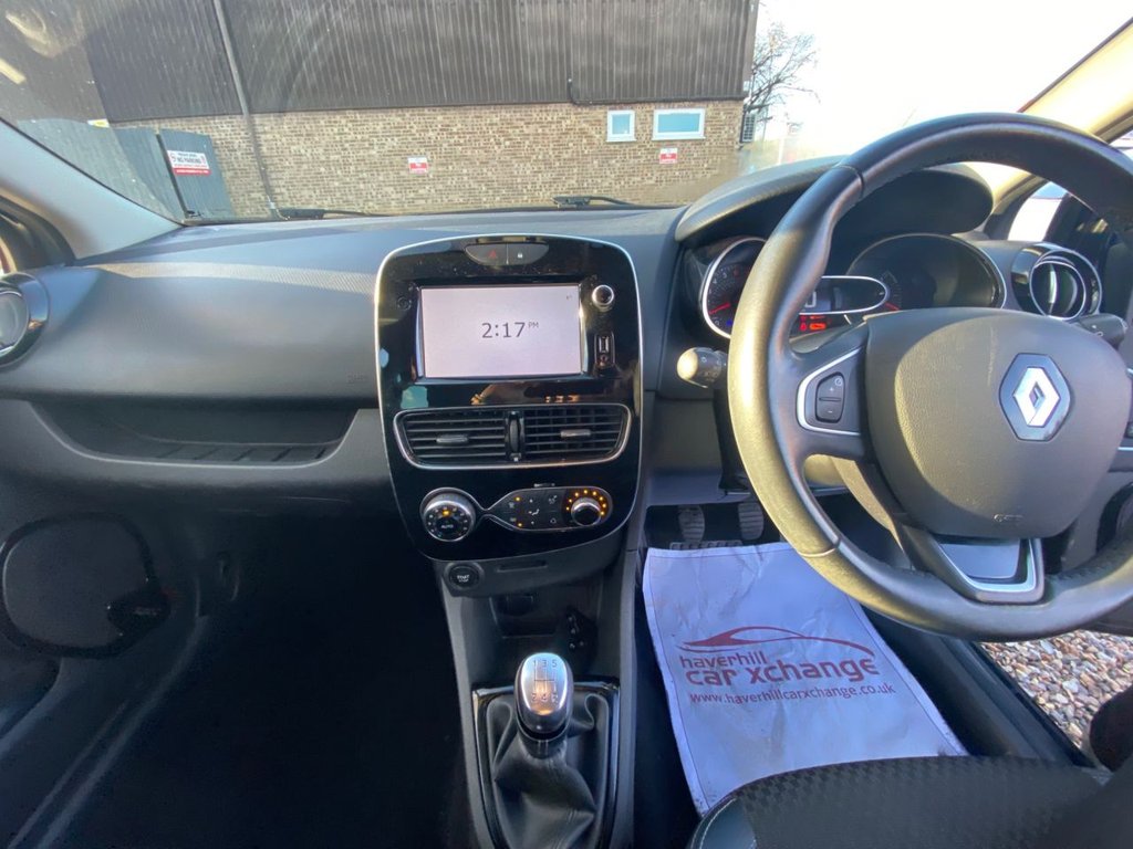 Used Renault Clio 2018 for sale - 76604528: Photo 30