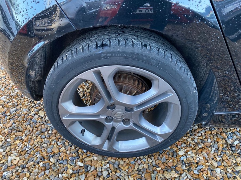 Used Renault Clio 2018 for sale - 76604528: Photo 35