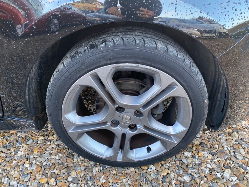 Used Renault Clio 2018 for sale - 76604528: Photo 36