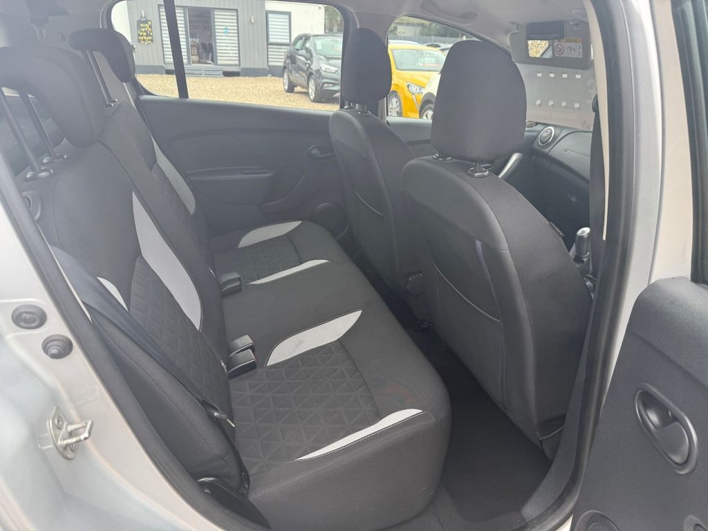 Used Dacia Sandero Stepway 2015 for sale - 76758635: Photo 11