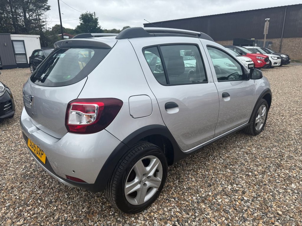 Used Dacia Sandero Stepway 2015 for sale - 76758635: Photo 7