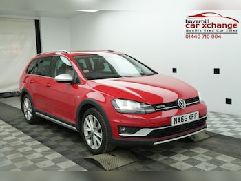 Used Volkswagen Golf 2016 for sale - 78314844: Photo