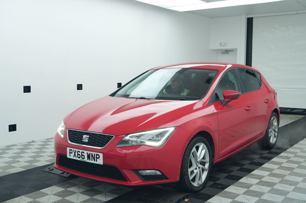 Used SEAT Leon 2016 for sale - 77241596: Photo 2