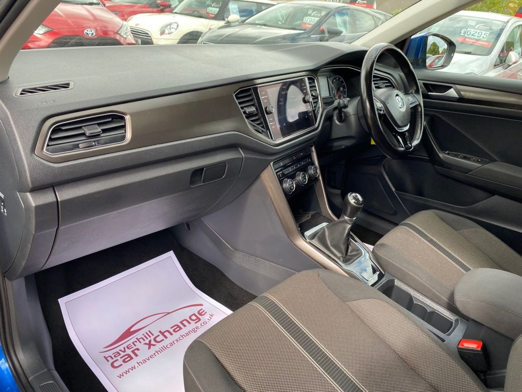 Used Volkswagen T-Roc 2018 for sale - 76609028: Photo 16