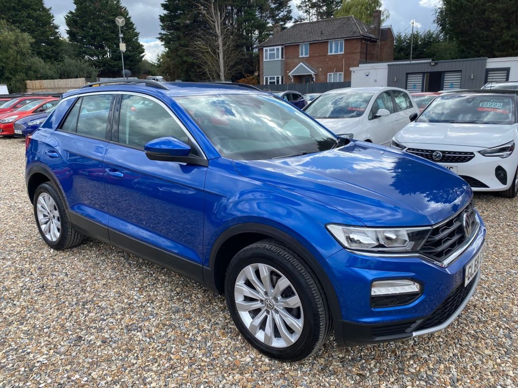Used Volkswagen T-Roc 2018 for sale - 76609028: Photo 2