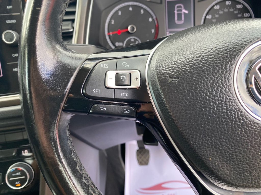 Used Volkswagen T-Roc 2018 for sale - 76609028: Photo 21