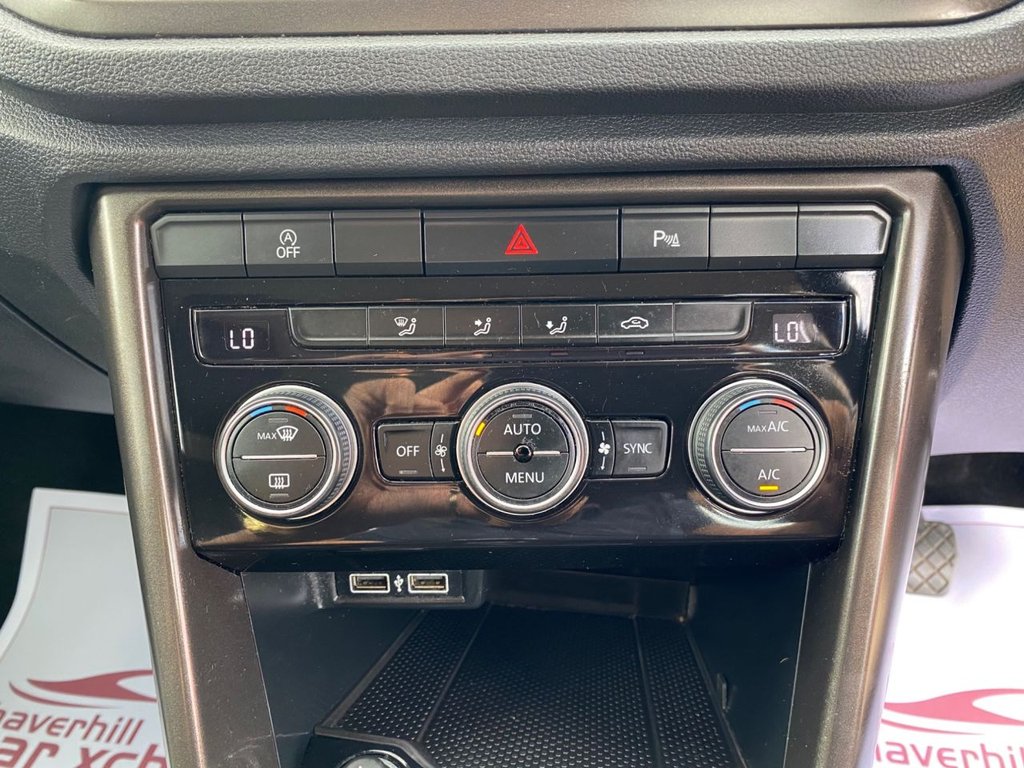 Used Volkswagen T-Roc 2018 for sale - 76609028: Photo 27