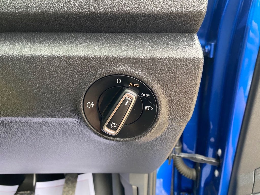 Used Volkswagen T-Roc 2018 for sale - 76609028: Photo 34