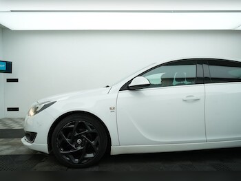Used Vauxhall Insignia 2016 for sale - 78487279: Photo