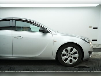 Used Vauxhall Insignia 2016 for sale - 78544390: Photo
