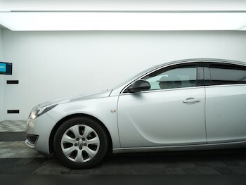 Used Vauxhall Insignia 2016 for sale - 78544390: Photo