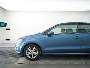 Used Volkswagen Polo 2017 for sale - 78738028: Photo