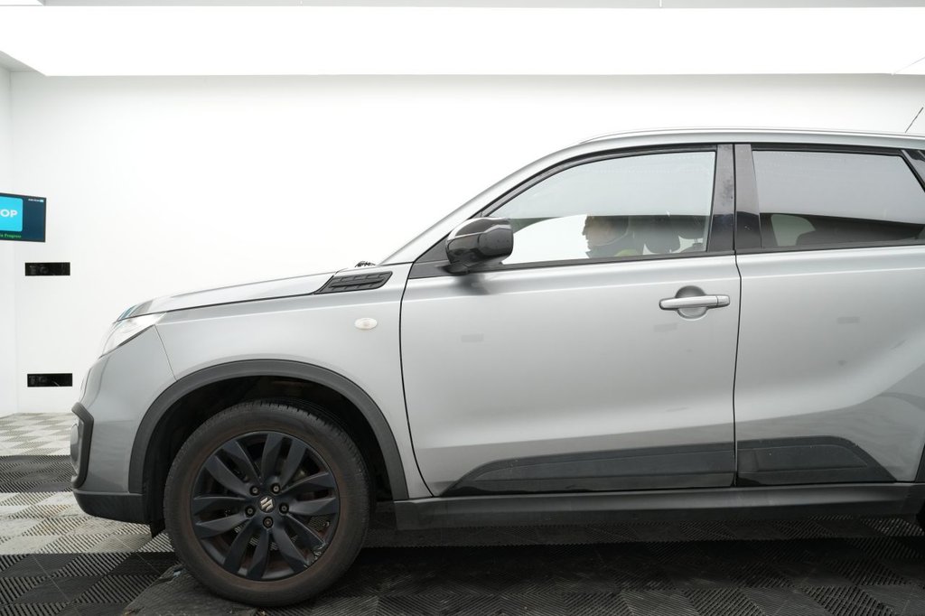 Used Suzuki Vitara 2018 for sale - 76867720: Photo 4