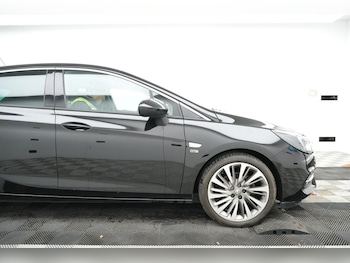 Used Vauxhall Astra 2021 for sale - 77171990: Photo