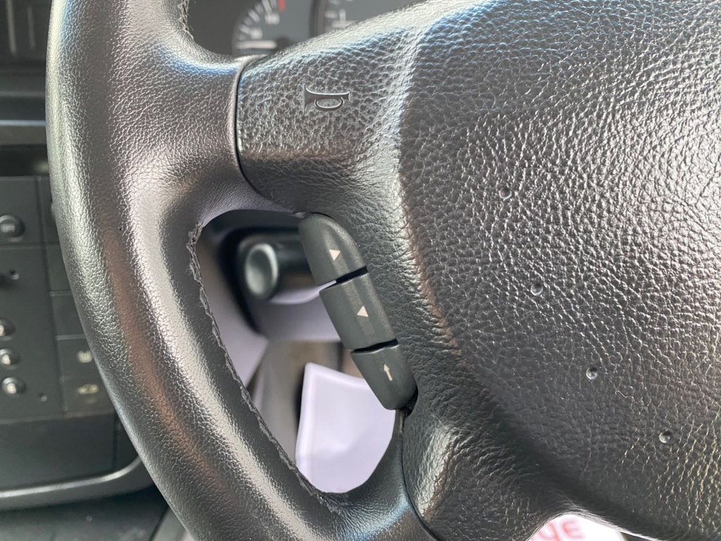 Used Vauxhall Omega 2003 for sale - 76609017: Photo 28