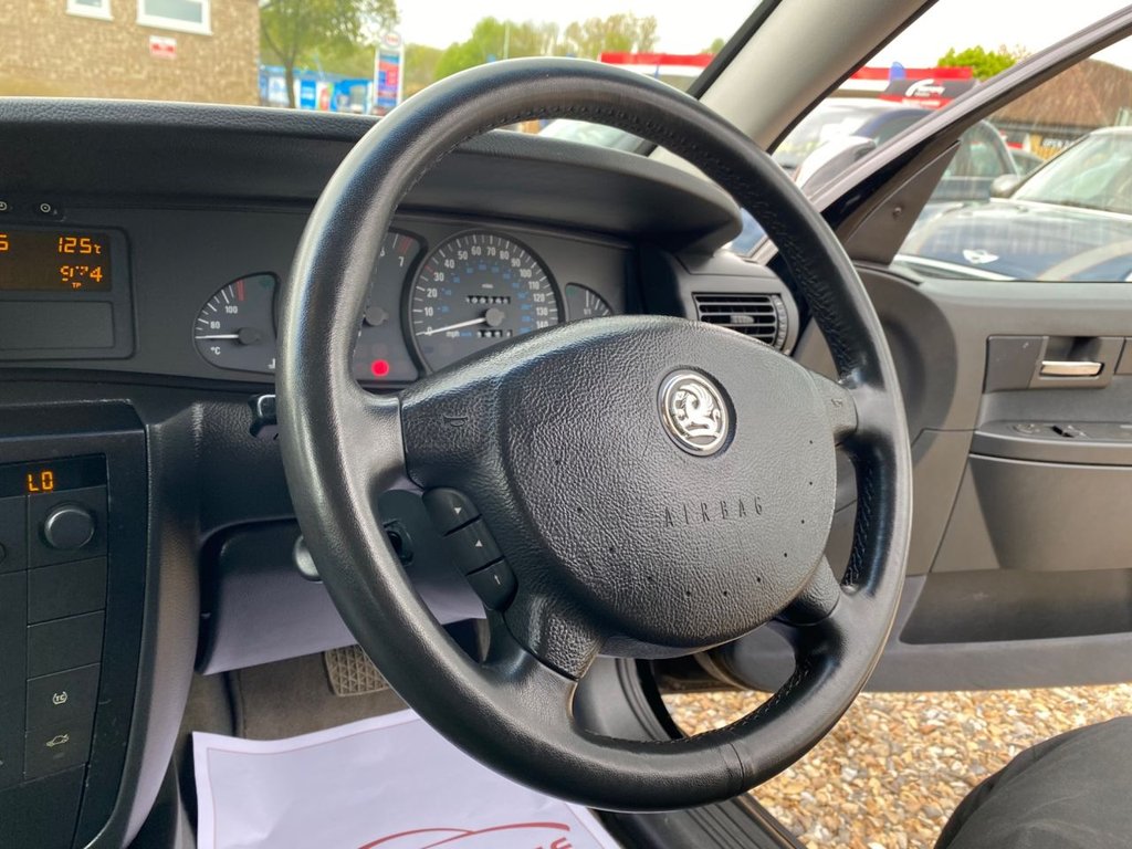 Used Vauxhall Omega 2003 for sale - 76609017: Photo 30