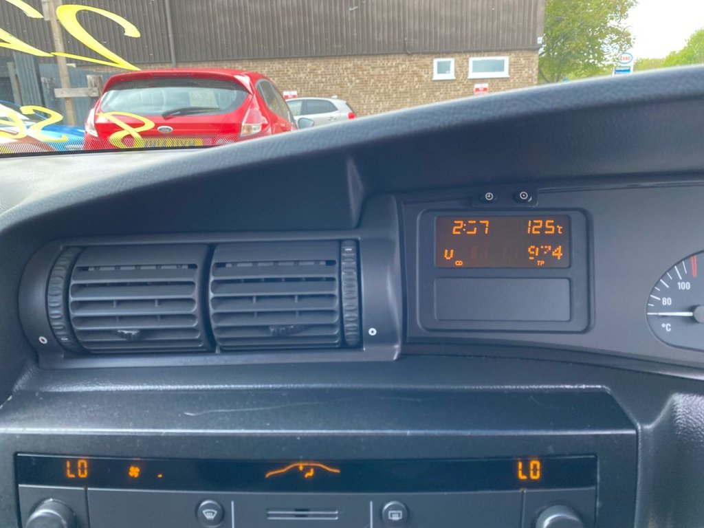 Used Vauxhall Omega 2003 for sale - 76609017: Photo 32