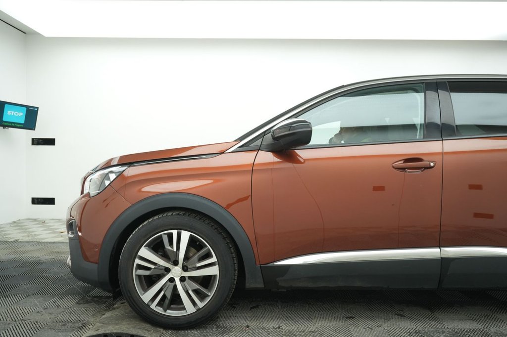 Used Peugeot 3008 2017 for sale - 78056452: Photo 4