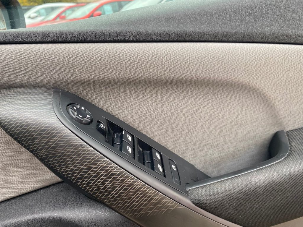 Used Citroen C4 Picasso 2015 for sale - 76609065: Photo 32