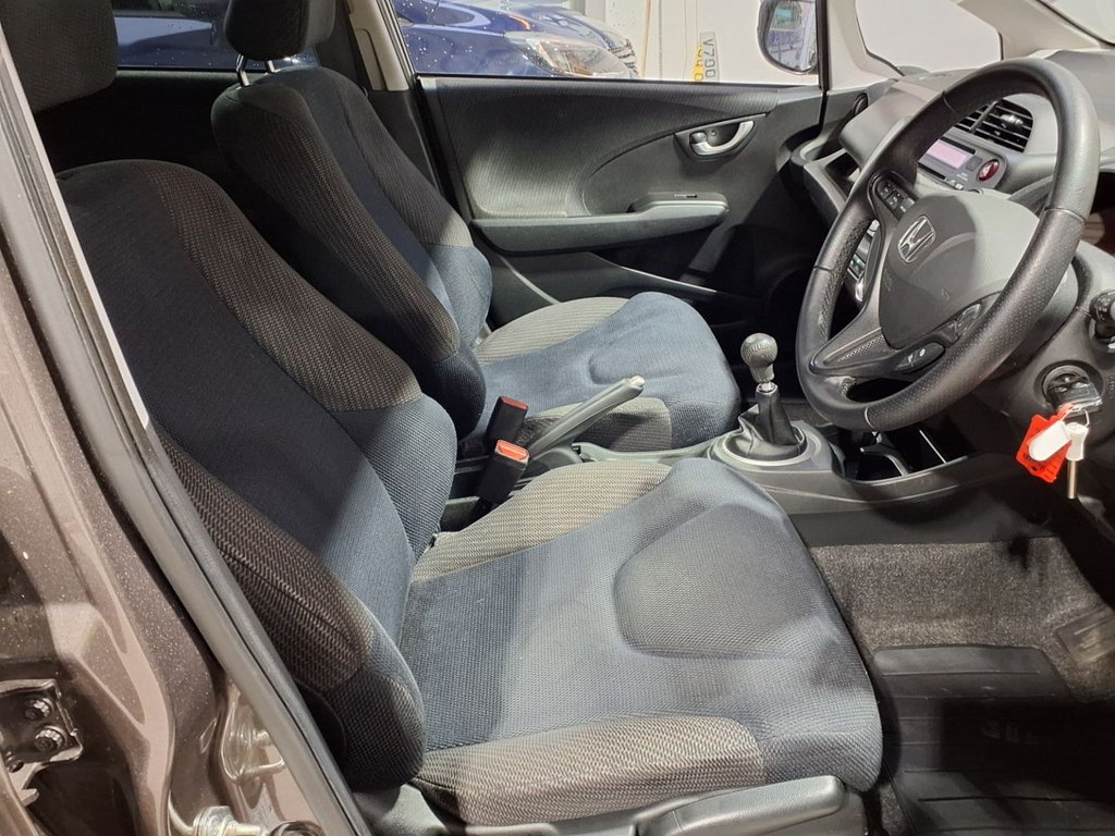 Used Honda Jazz 2015 for sale - 77594404: Photo 10