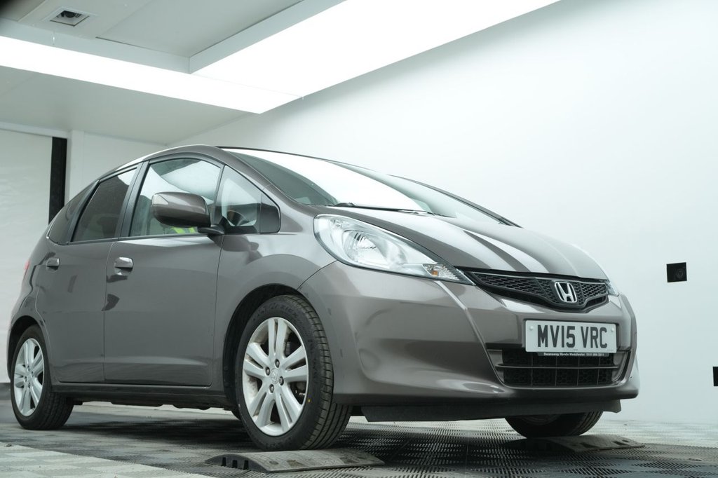 Used Honda Jazz 2015 for sale - 77594404: Photo 5