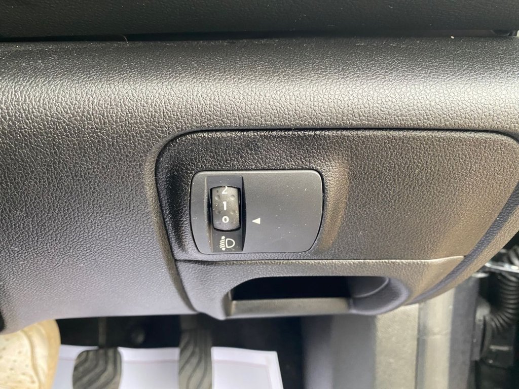 Used Renault Megane 2018 for sale - 76609057: Photo 30