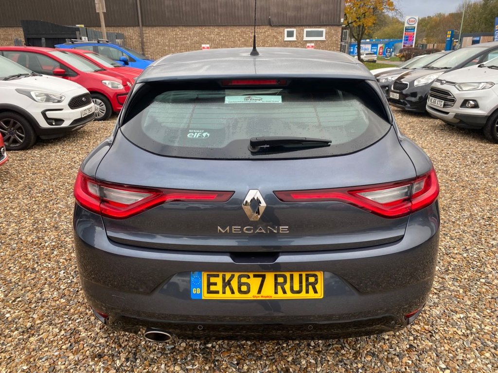 Used Renault Megane 2018 for sale - 76609057: Photo 5