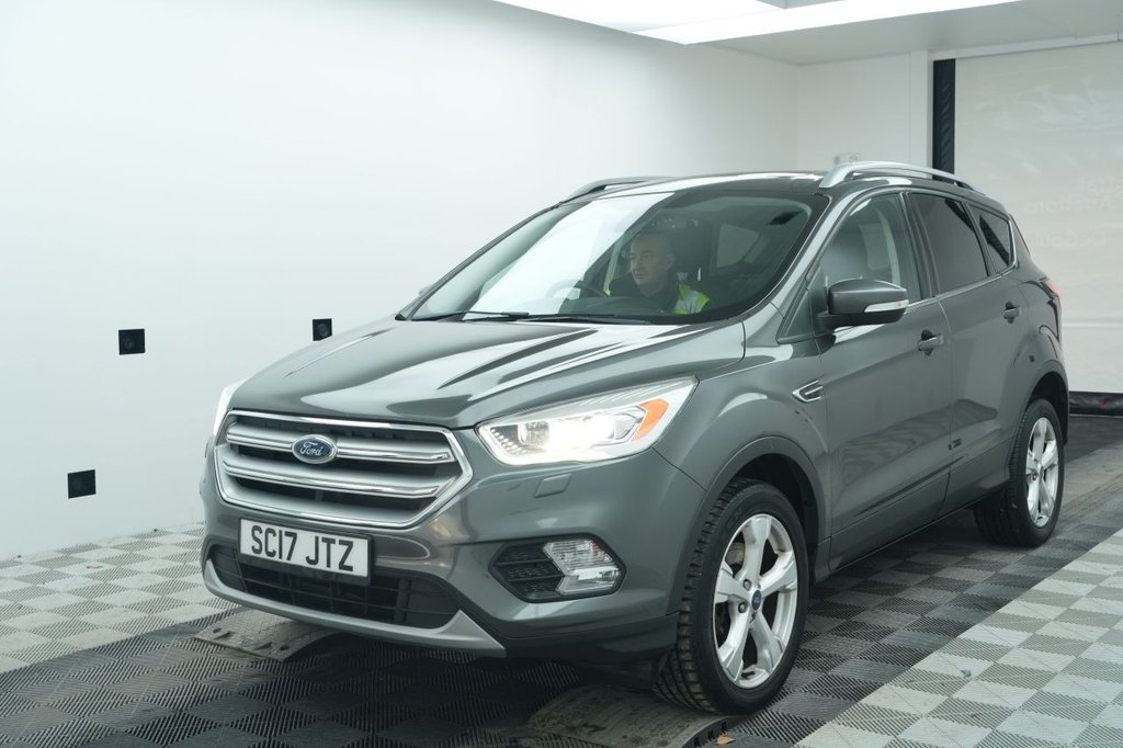 Used Ford Kuga 2017 for sale - 77780728: Photo 2