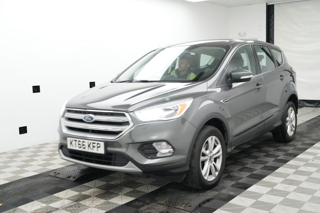 Used Ford Kuga 2017 for sale - 76760676: Photo 2