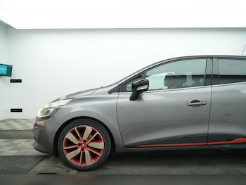 Used Renault Clio 2014 for sale - 79345391: Photo