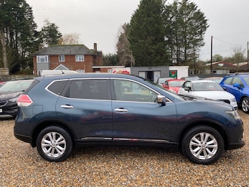 Used Nissan X-Trail 2017 for sale - 76962059: Photo